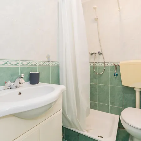 Daire River View 1bdr In Alfama Close To Tram