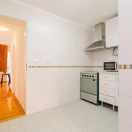 River View 1bdr In Alfama Close To Tram Apartment Lisbon